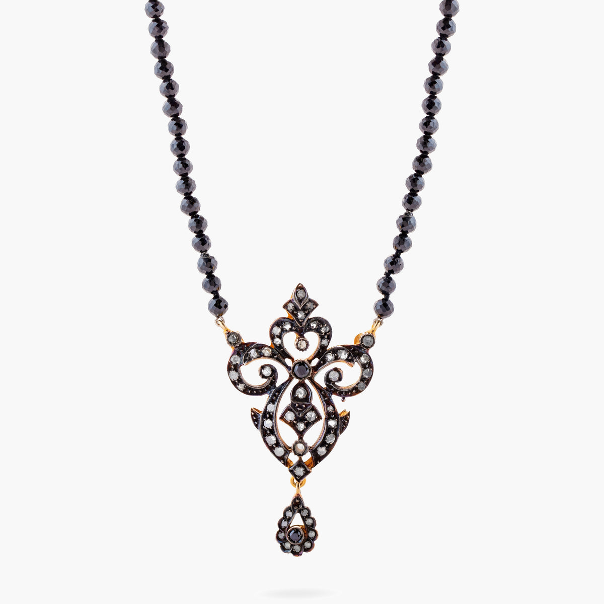 Antique Diamond pendant on spinel beads